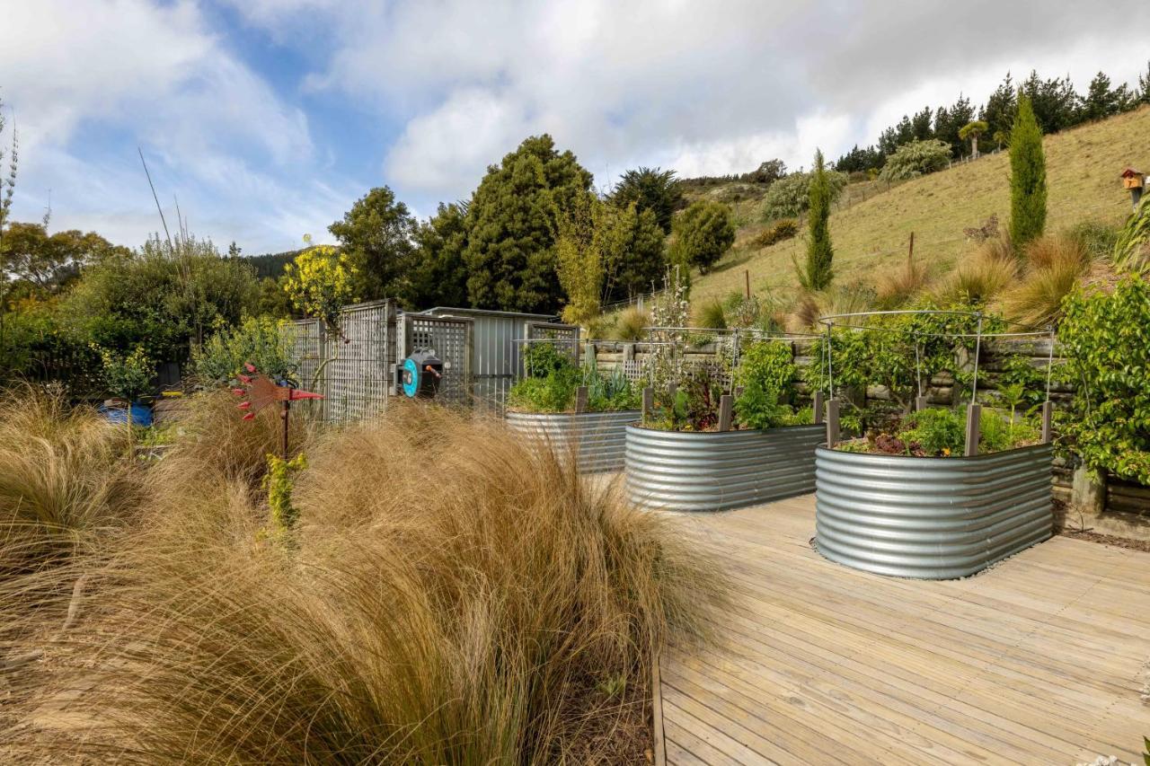 The Bolthole - Charteris Bay Holiday Home Lyttelton Экстерьер фото